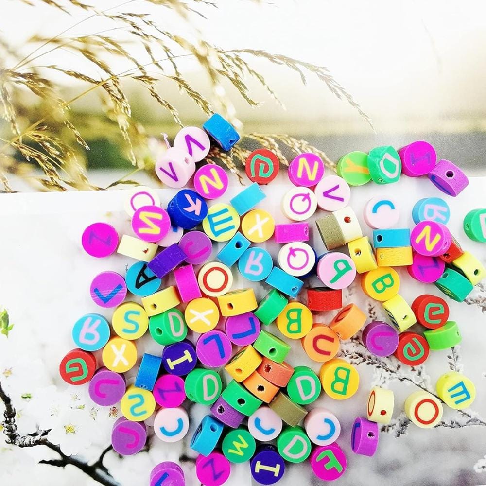 Koraliki literki z gliny polimerowej do biżuterii 100 szt. - obrazek 2